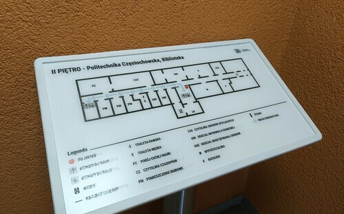 Udogodnienia dla osób z niepełnosprawnościami w Bibliotece Głównej PCz