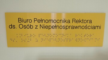 Tabliczka z napisem Braille'a